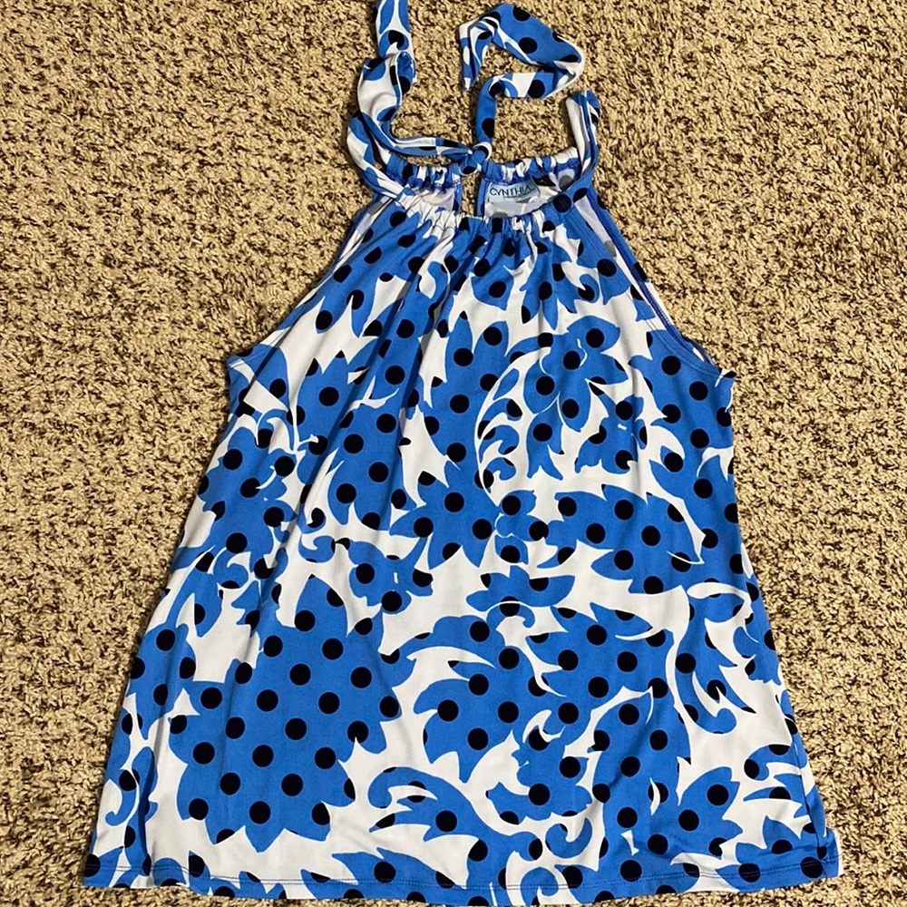 CYNTHIA top size M.